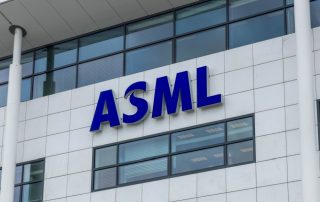 ASML’s Q2 Earnings and Sales Beat the Estimate, But the Stock is Down 10%: Should You Sell?