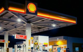 Shell Anticipates $2B Tax Impairment in the Current Quarter: 3 Other Things to Know About This Stock