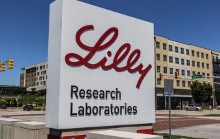 Eli Lilly Climbs 8% on Impressive Earnings and Upbeat Outlook as Drug Sales Surge: Time to Buy?