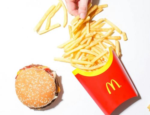 McDonald’s Stock Plummets Nearly 7% on E. coli Concerns: Is This a Buying Opportunity for MCD?